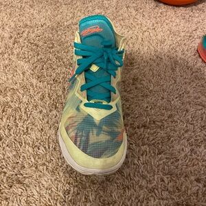 Nike Lebrons size 8